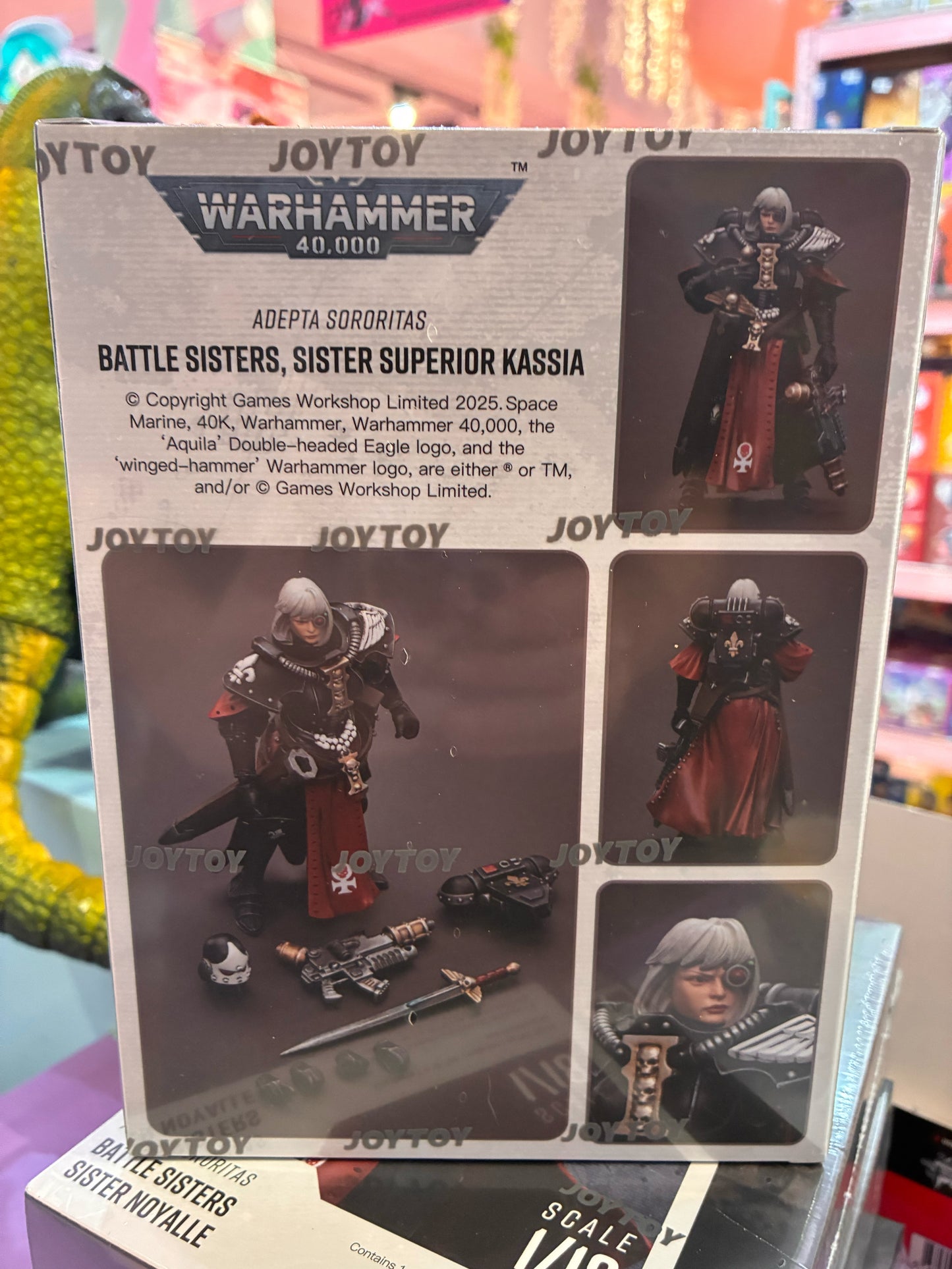 Joytoy - Warhammer 40k - Adepta Sororitas Battle Sisters - Sister Superior Kassia (1/18 10cm)