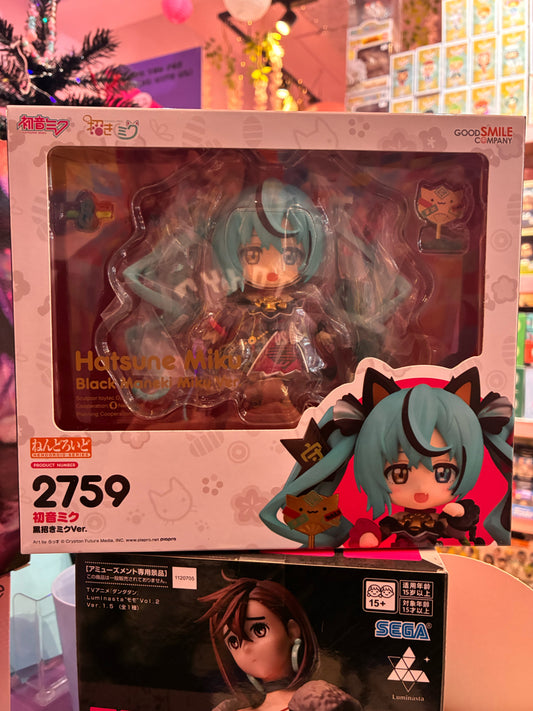 Good Smile Company - Nendoroid 2759 - Hatsune Miku: Black Maneki Miku Ver. (10cm)