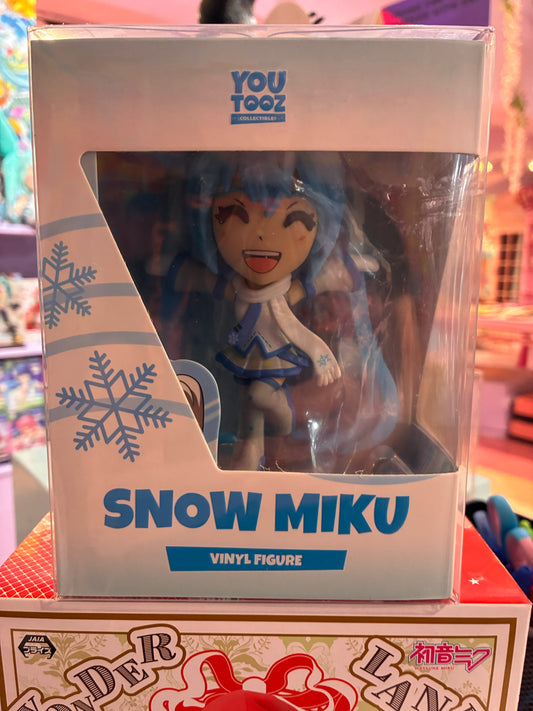 Youtooz - Hatsune Miku - Snow Miku