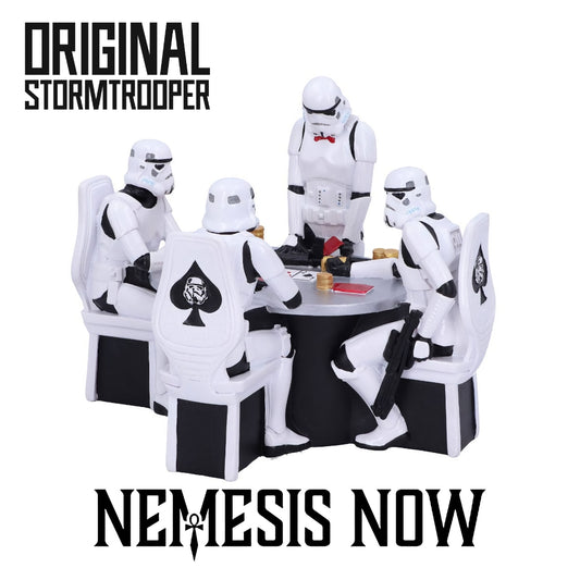Nemesis Now - Star Wars - Stormtrooper Poker Face (18cm)
