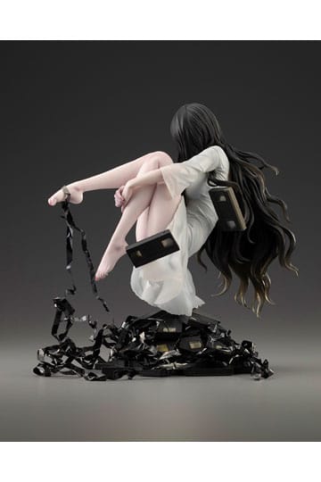 Kotobukiya - The Ring Bishoujo 1/7 Statue - Sadako (17cm)