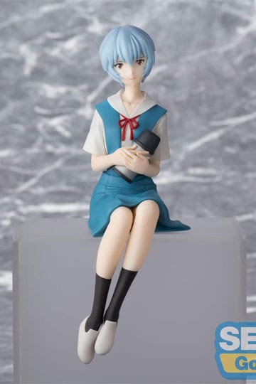 Sega - Evangelion - Rebuild of Evangelion - Perching - Rei Ayanami (Evangelion New Theatrical Edition 14 cm)