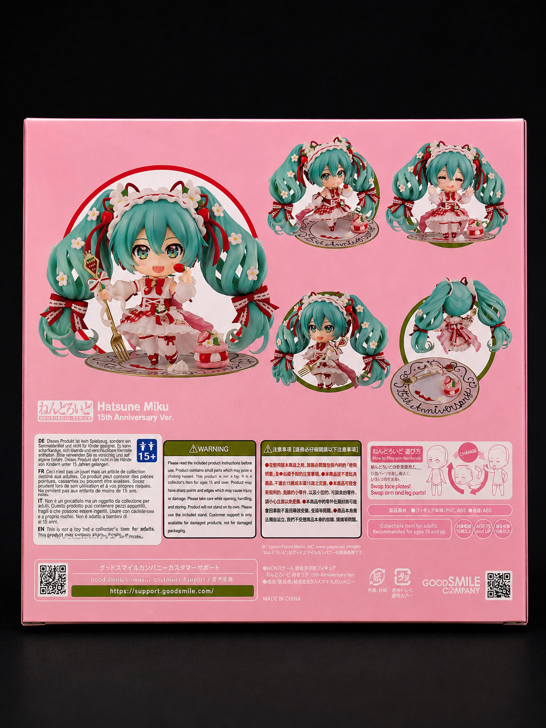 Good Smile Company Nendoroid 1939 Hatsune Miku 15th Anniversary Ver. figure 3:4 product photo